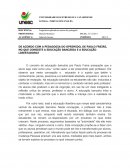 DE ACORDO COM A PEDAGOGIA DO OPRIMIDO, DE PAULO FREIRE, NO QUE CONSISTE A EDUCAÇÃO BANCÁRIA E A EDUCAÇÃO LIBERTADORA?